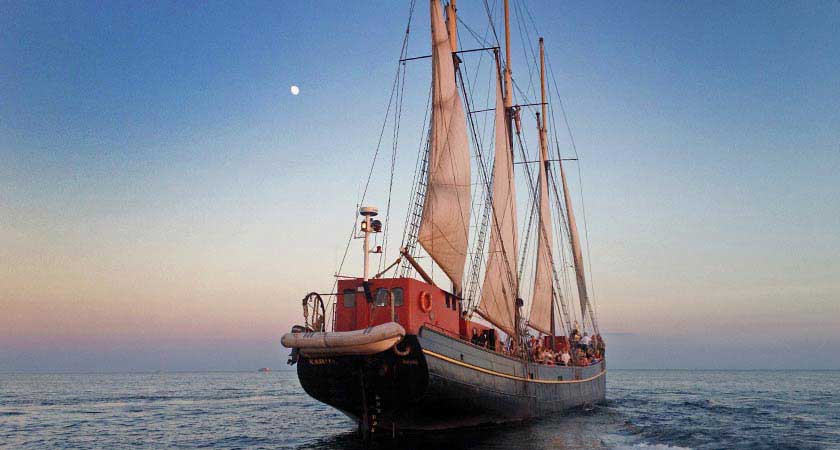 Tall Ship Kajama