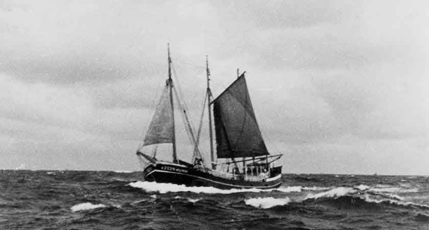 Tall Ship Kajama